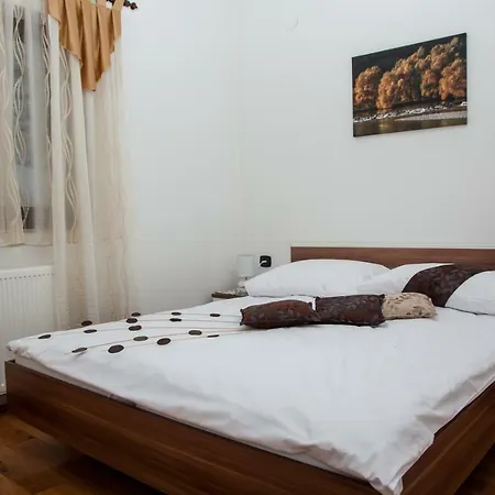 Kanjer 1 Apartment Delnice